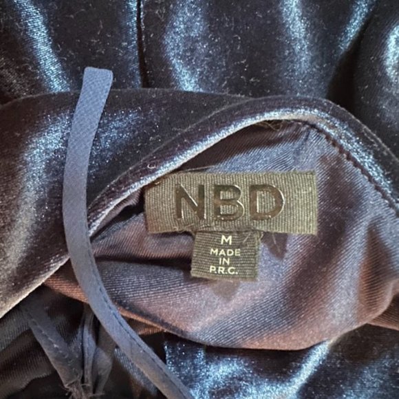 NBD X Revolve Lauren Bodycon Dress | Size Medium Navy Velvet color Nightfall - Picture 6 of 6